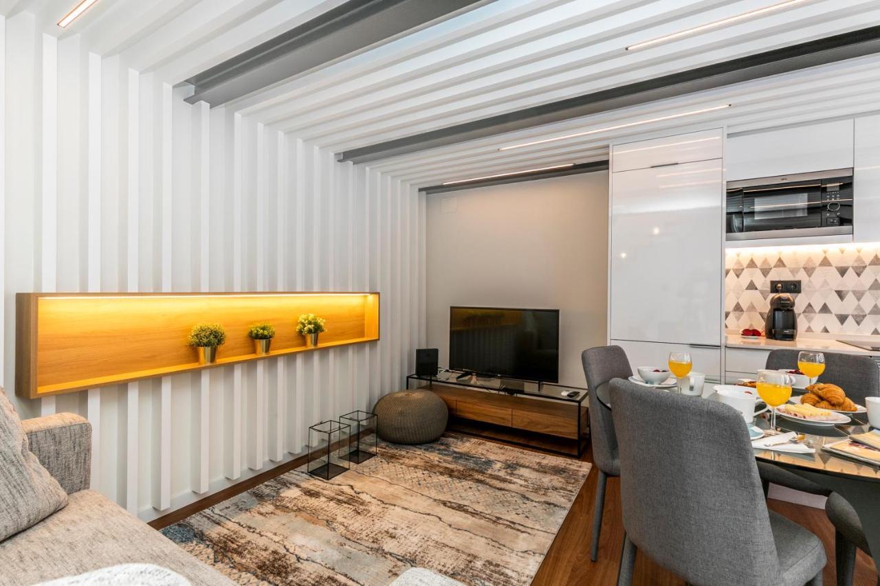 Cardal Luxury By Spoton Apartments Lisbona Esterno foto